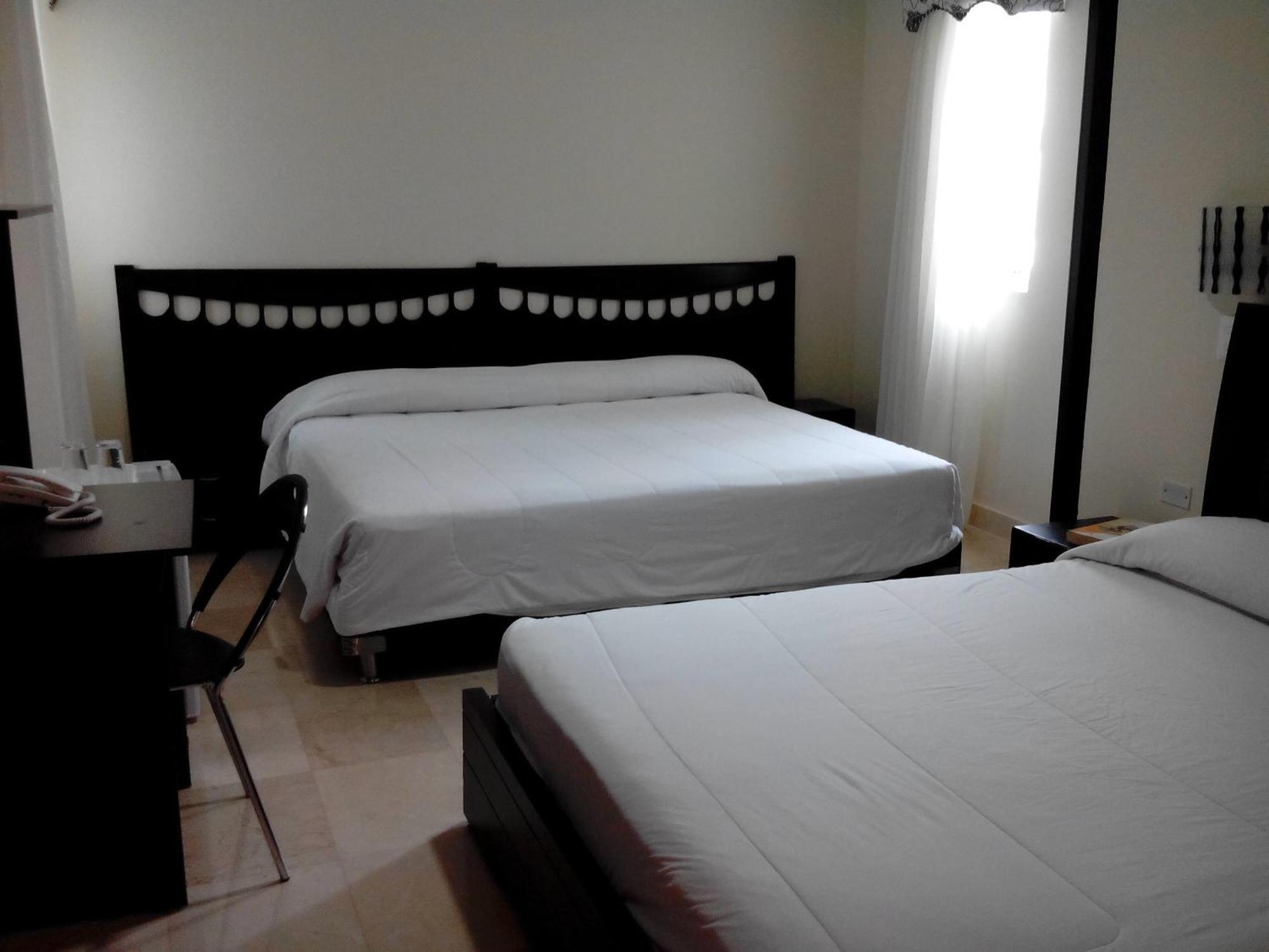 בארנקווילה Hotel Suite Continental מראה חיצוני תמונה